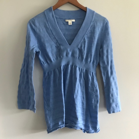 Banana Republic Striped Blue Top - Picture 5 of 6